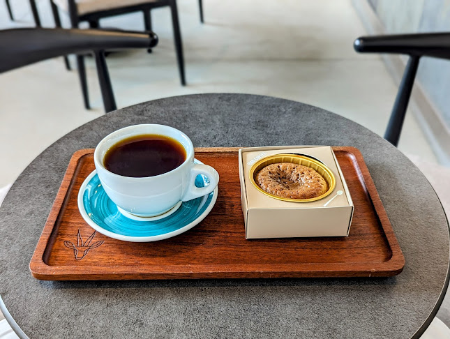 ادمي قهوة و محمصة - الرياض