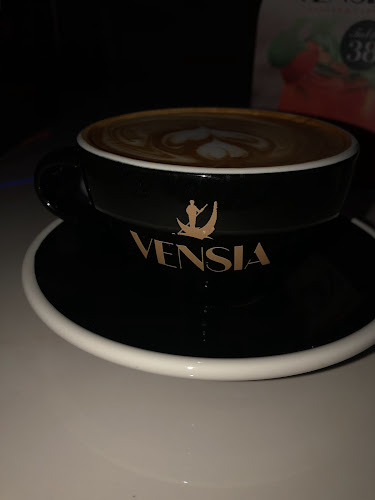 فينسيا لاونج ومقهى Vensia Lounge & Cafe - الضيافة