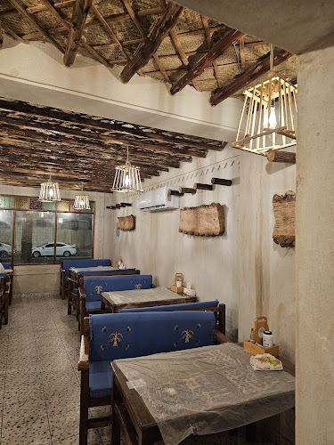 Comentarii opinii despre مطعم كباب بوتمبه