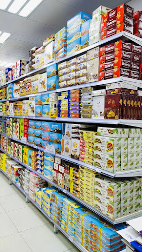 Opinii despre كل شي عشرة ريال حي الصفا în جدة - الضيافة