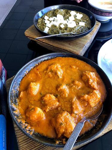 Comentarii opinii despre مطعم طليطلة الخليجية