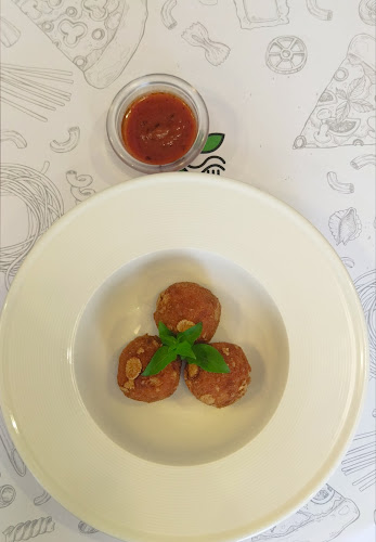 Opinii despre مطعم نكهة الريحان الإيطالي în ينبع - الضيافة