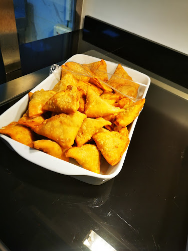 Opinii despre مطعم التندور الهندي în مكة - الضيافة