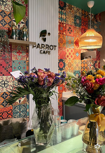 باروت - PARROT CAFE - المدينة المنورة