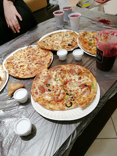 التنور للبيتزا و الفطائر الشامية - جدة