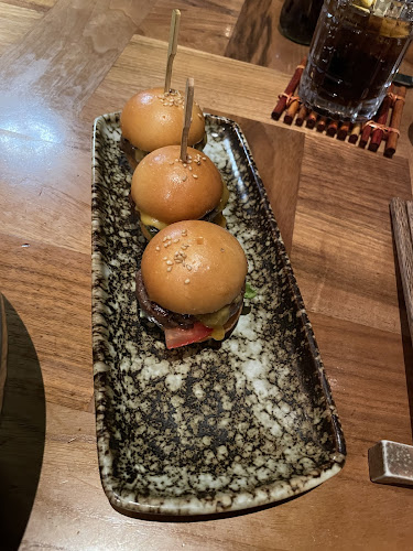 7448 طريق الملك فهد، العليا، 4255, الرياض 12331