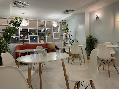 قهوتي الطعمة (حلوة اللبن) وفي رواية خنينة