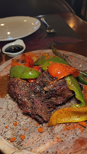 Riyadh - Al Tahliyah Street, السليمانية، الرياض 12242