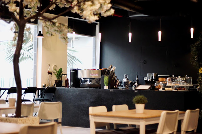 بن و بيكان - الرياض