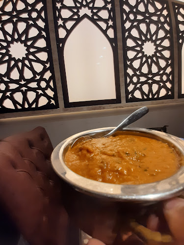 مطعم التنور الهندي - الدمام