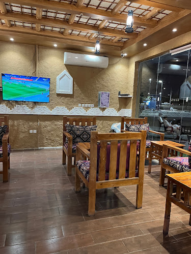 Opinii despre مقهى اللقاء..من أفضل المقاهي..شاي رايق وقهوة عربية تعجبك în الدمام - الضيافة