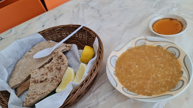 ابو احمد للكبدة - الضيافة