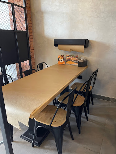 سكامبي - الضيافة