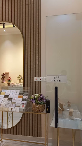 هشام بن عبدالملك، حي، الرياض 12274