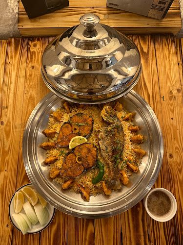 مطعم الساحل الشرقي للمأكولات البحرية