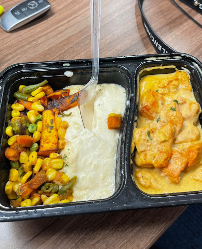 زيرو فاتي - الضيافة