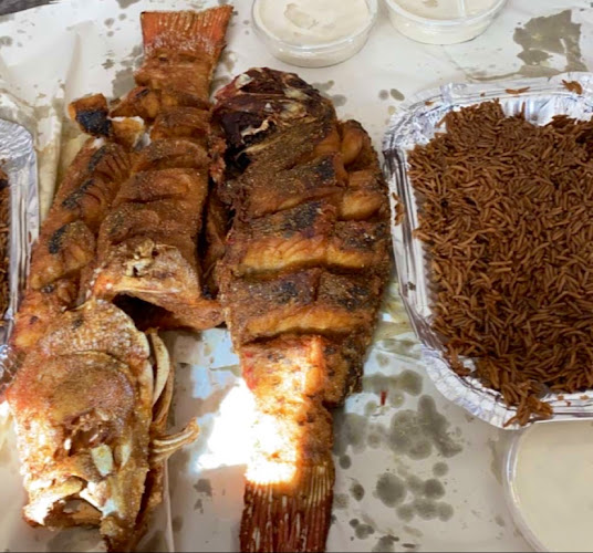 Opinii despre مطاعم الشيخ فهد عيد المزين للأسماك - الحلقه în المدينة المنورة - الضيافة