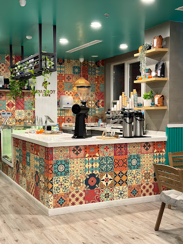 Comentarii opinii despre باروت - PARROT CAFE