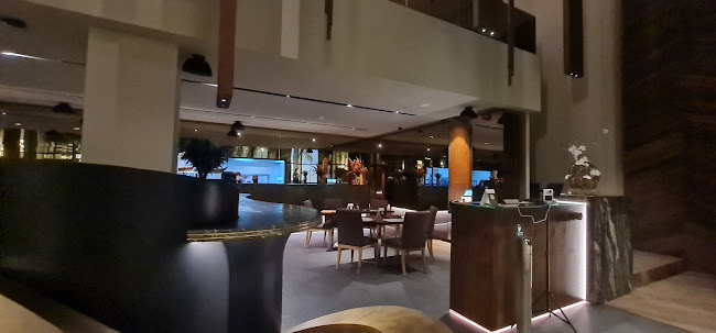 Roshana Center, شارع الأمير محمد بن عبدالعزيز، الأندلس، جدة 23322