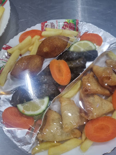 مطعم وكافتريا الشباب 2