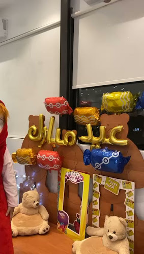 مقهى الدب - الضيافة