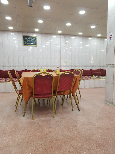 Opinii despre مطعم طاهي العمران ( البخاري ) în العمران - الضيافة