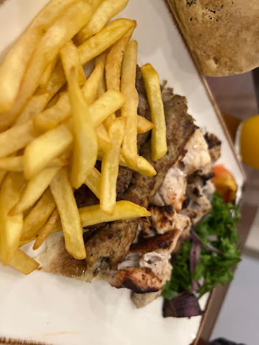 مطعم جونيه - الهفوف‎