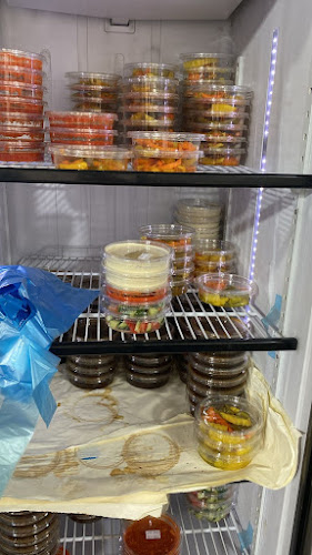 مطاعم الشيخ فهد عيد المزين للأسماك - شوران - الضيافة