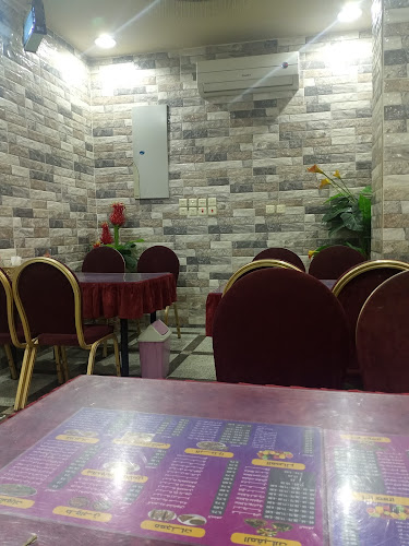 مطعم ميني لاند - الضيافة