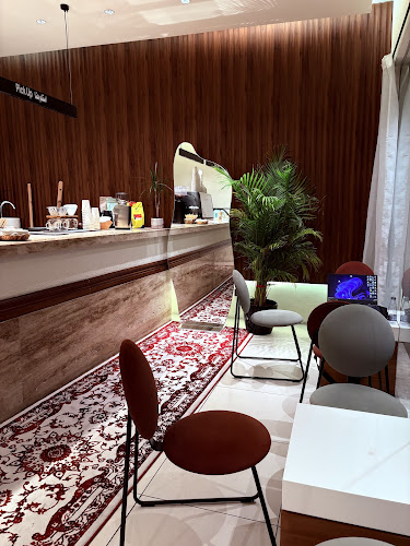 كوبا كافيه - الضيافة