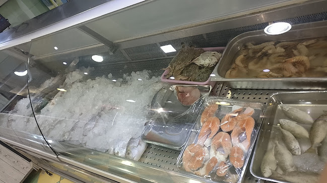 مطعم أسماك السلامة