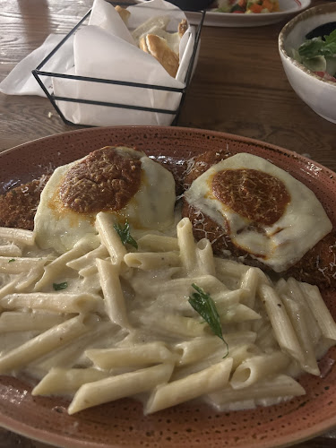 مركز القثمي، 7639 طريق الامير سلطان، المحمدية، جدة 23621