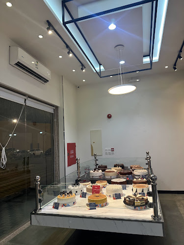 The Cake House | بيت الكيك