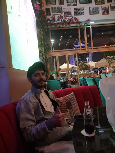 U Walk, near mövie cinema, الرياض 12373