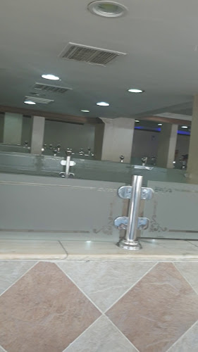 Opinii despre شركة مطاعم الركن المكي în الرياض - الضيافة