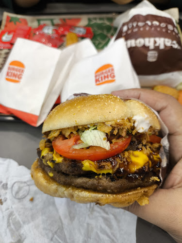 Park, Opposite Al Amir Majid, الربوة، Al Makaronah St, جدة