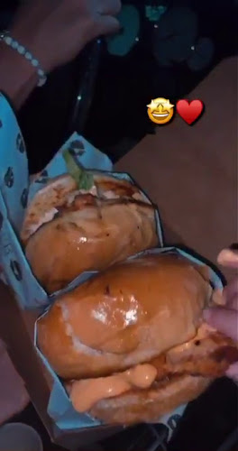 يوربرجر( yourburger) - الضيافة