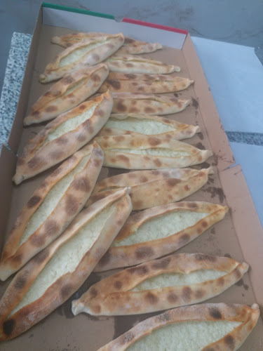 فرن زاد - الضيافة