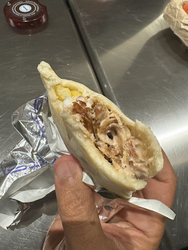 Opinii despre سموكا - فرع الستين în الهفوف‎ - الضيافة