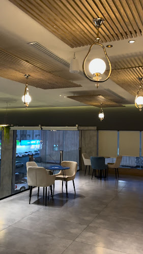 Comentarii opinii despre SHINING PEARL