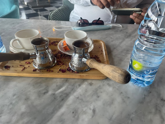 ممشى التحلية، طريق النهضة، حي الروضة، جدة 21442