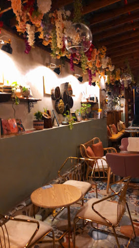 شارع الأمير سلطان بن سلمان بن عبدالعزيز، الورود، الرياض 12253