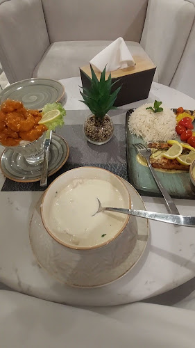 Opinii despre اوليفيرا în حفر الباطن - الضيافة