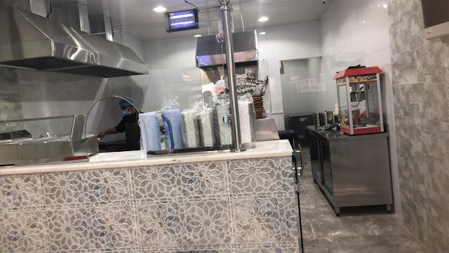 مطعم قلعة الأطعمة للوجبات السريعة