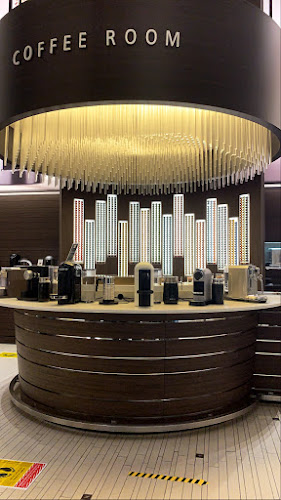 جميل سكوير، شارع الأمير محمد بن عبدالعزيز، الأندلس، جدة 23326