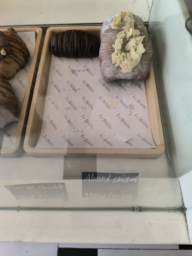 Opinii despre Le Beurre Bakery مخبز لوبيغ în جدة - الضيافة