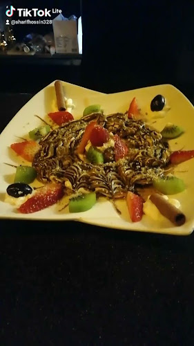 مقهى ساحل لامار - القطيف‎