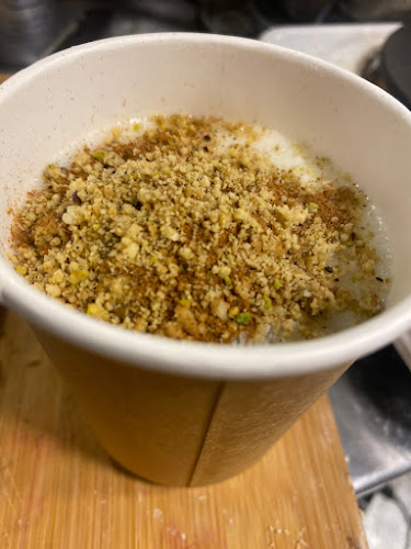 ايه ام كوفي - الضيافة