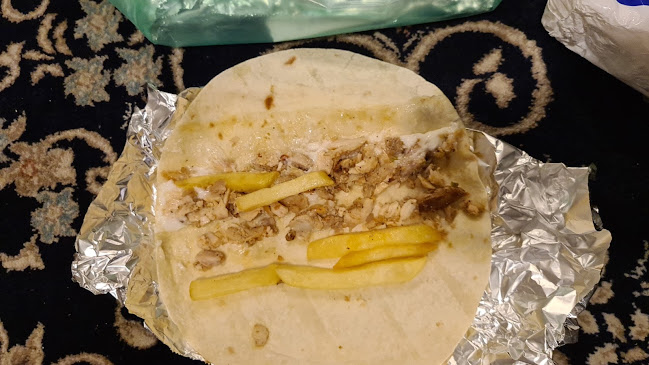 مذاق الشاورما على الفحم