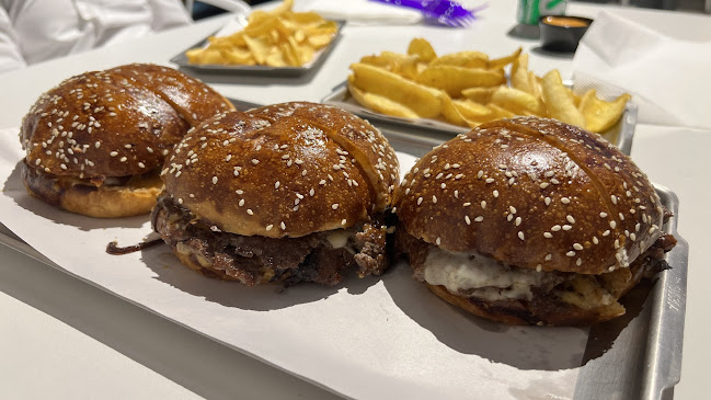 Opinii despre أهوي برجر în الرياض - الضيافة